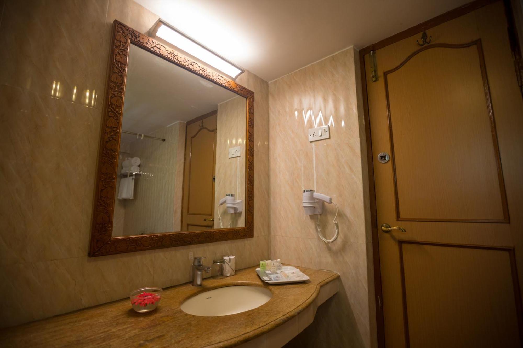 Hotel Kodai International Kodaikanal Δωμάτιο φωτογραφία